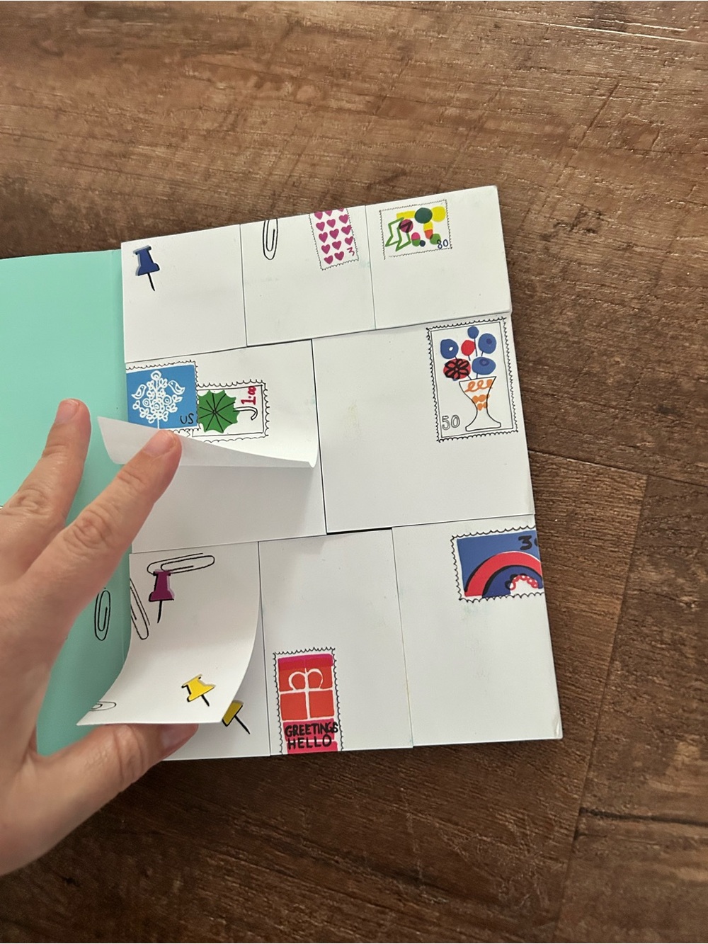 Kate Spade book of sticky notes - Picture 4 of 4